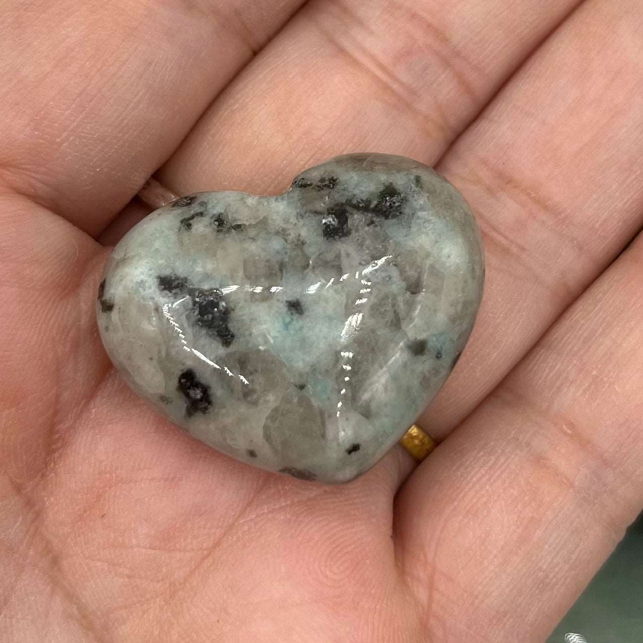 Mini Gemstone Hearts Kiwi Jasper Approx. 2.4cm Crystals