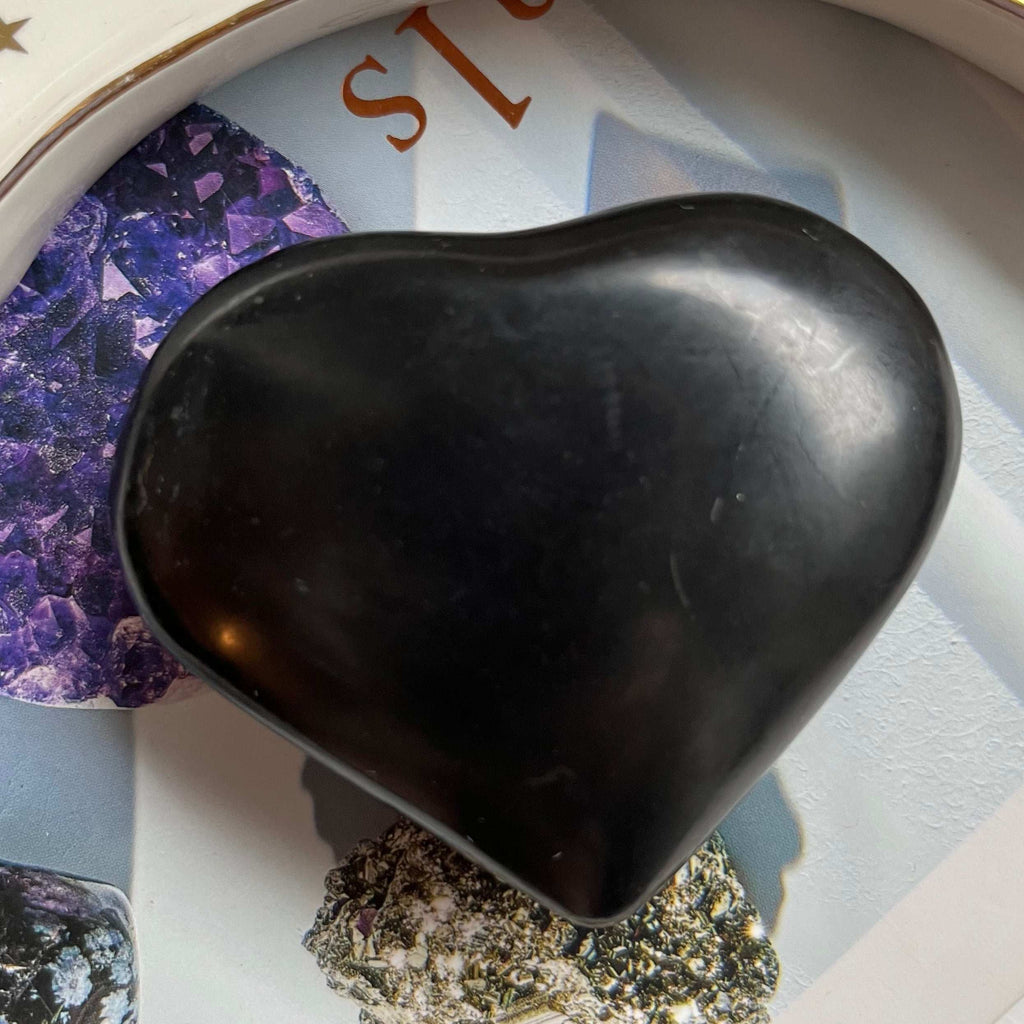 Shungite Heart - Stone of Life & Transmutation 6.9cm x 6cm Crystals