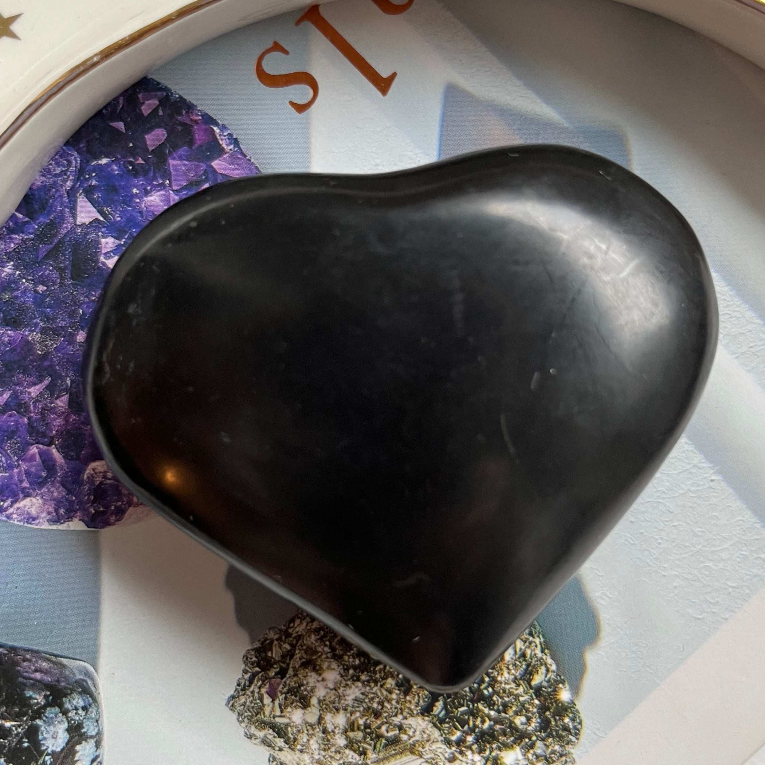 Shungite Heart - Stone of Life & Transmutation 6.9cm x 6cm Crystals