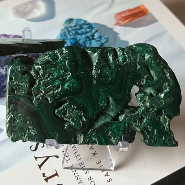 Malachite Slice - Courage & Vitality 2- 9.4cm x 5.2cm Crystals