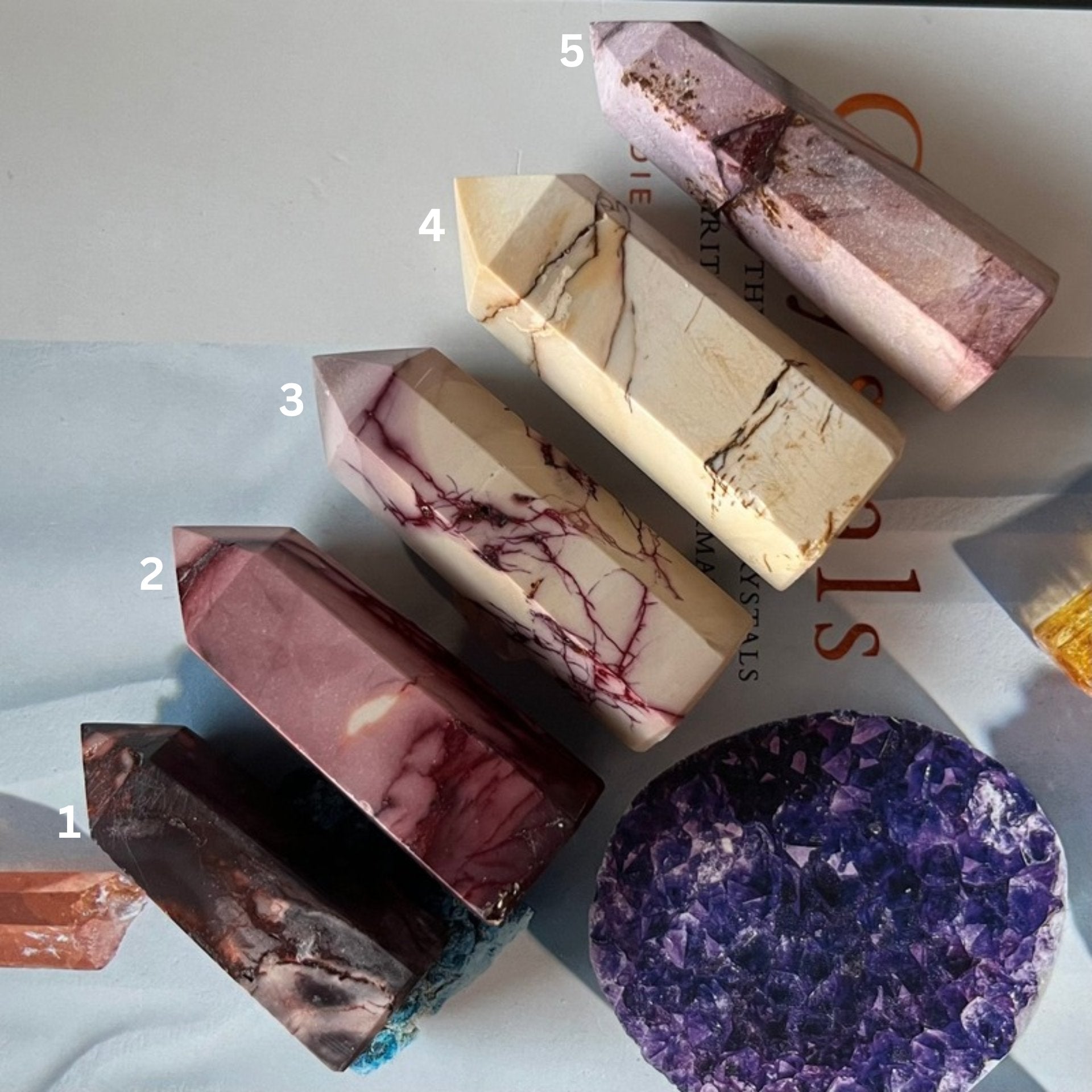 Mookaite Jasper Point - Ancestrality & Vitality