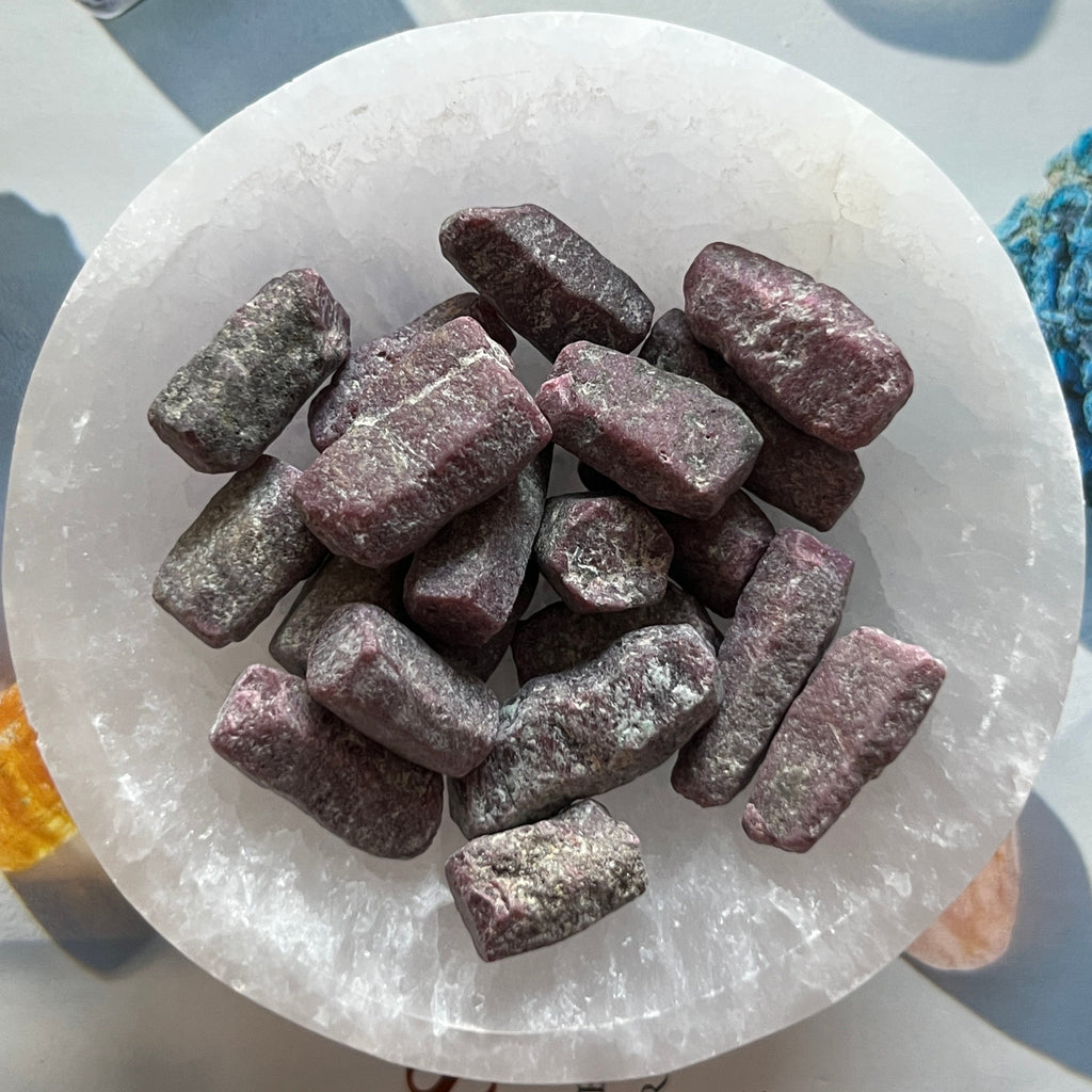 rough ruby crystals 