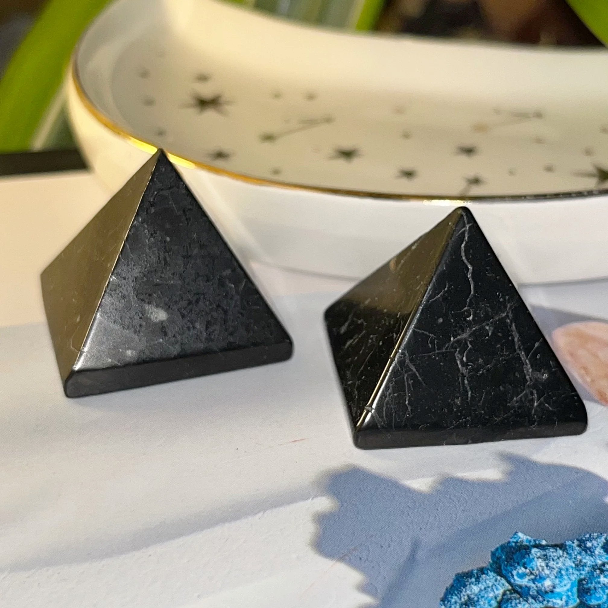 Shungite Pyramid - Stone of Life & Transmutation Crystals