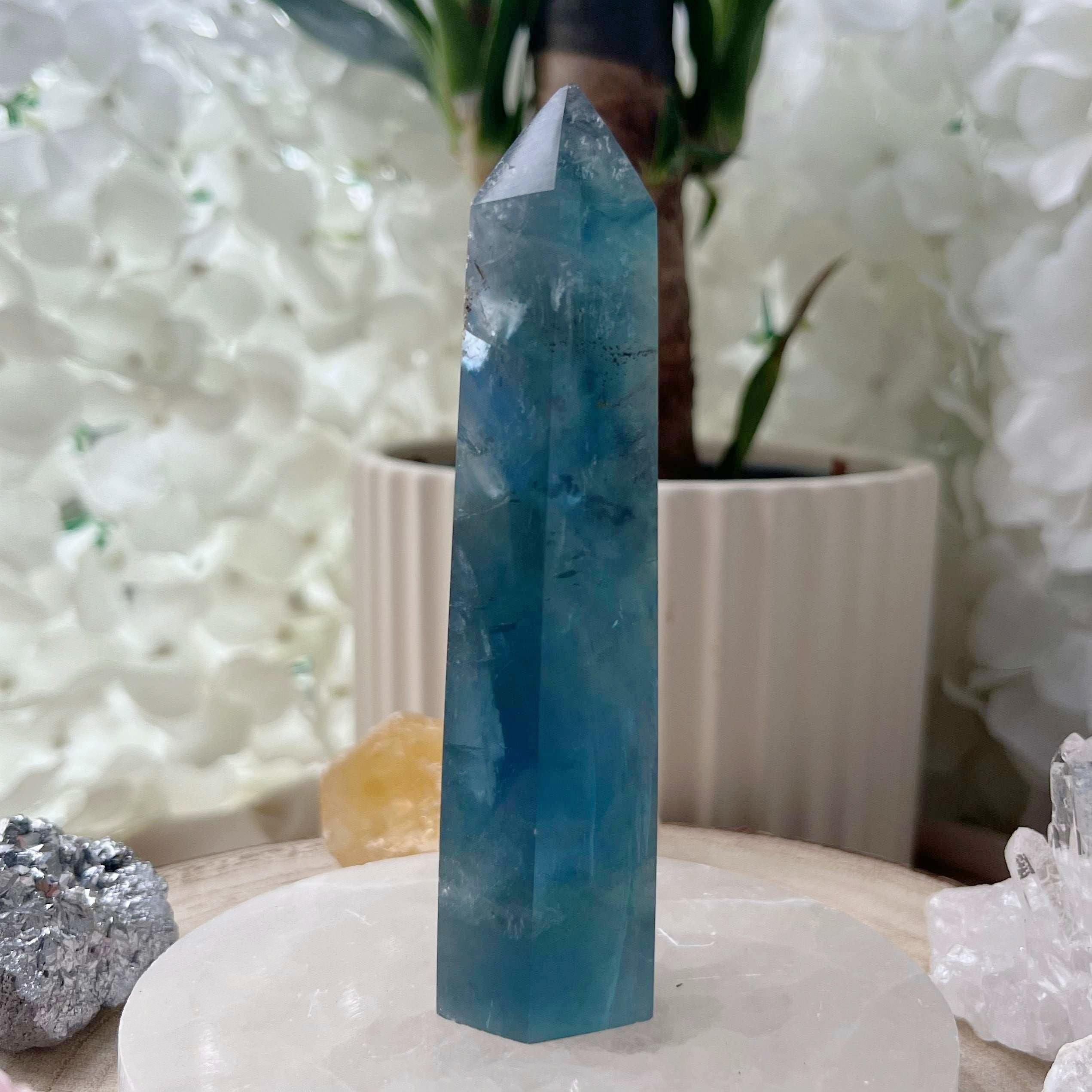 Blue Fluorite Point 4- 10.9cm Crystals