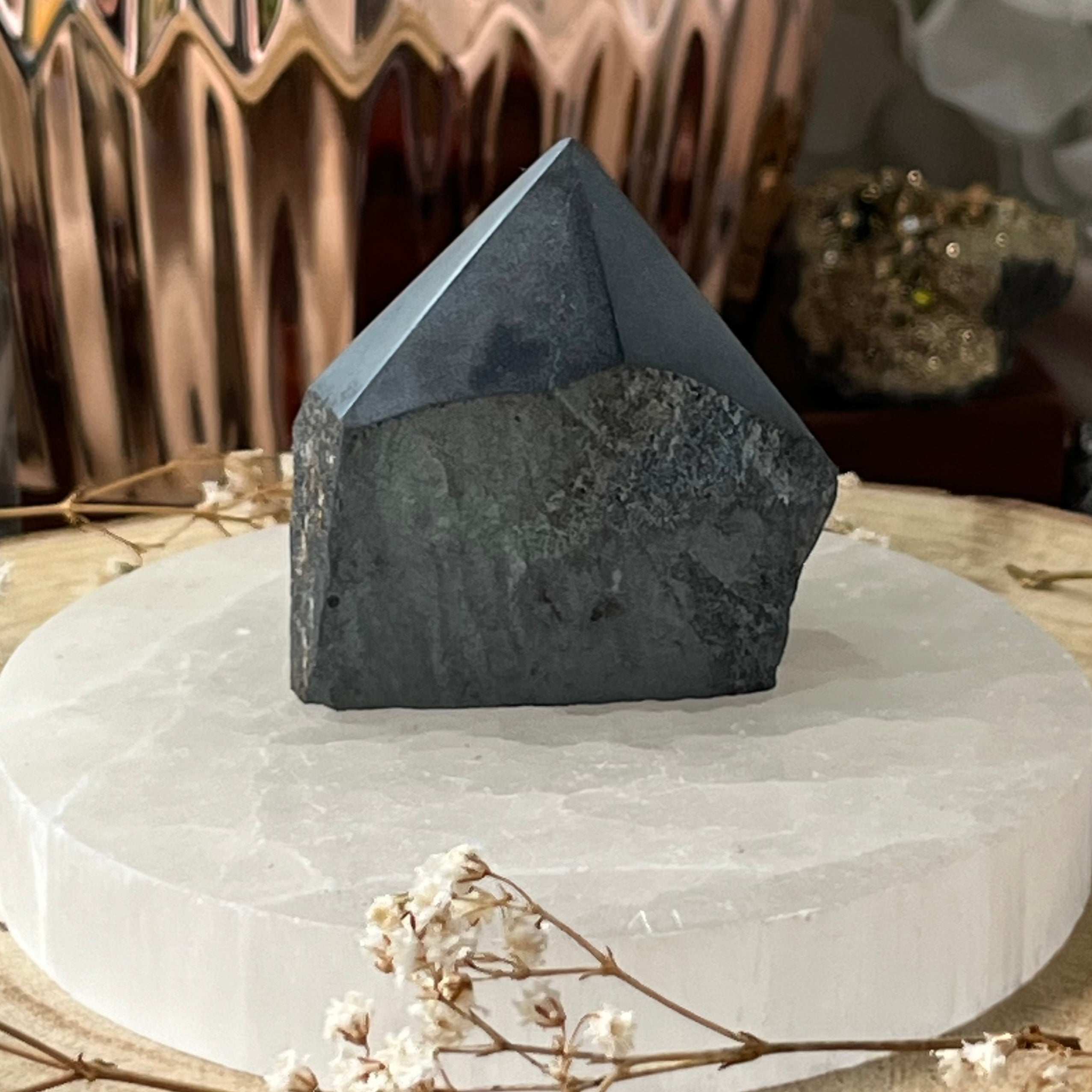 Hematite Cut Base Generator Point - Protection & Connection 3- 5cm x 4.3cm Crystals