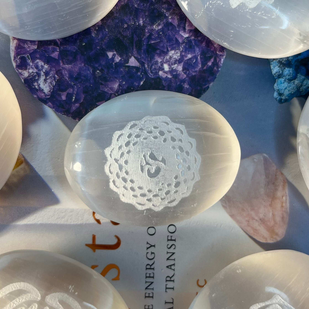 Selenite Etched Chakra Palmstones - Cleansing & Purification Crystals
