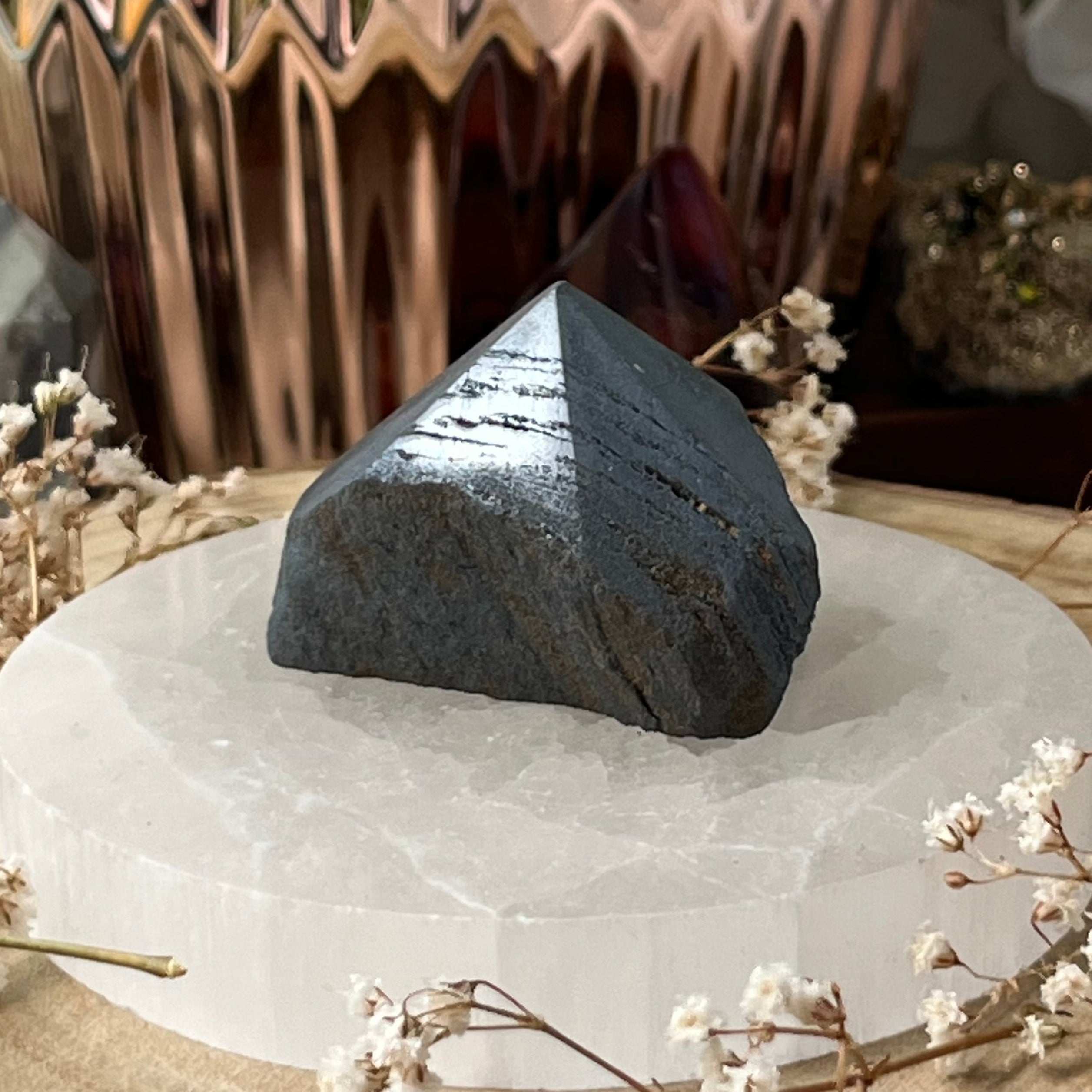 Hematite Cut Base Generator Point - Protection & Connection 1- 3.7cm x 4.8cm Crystals