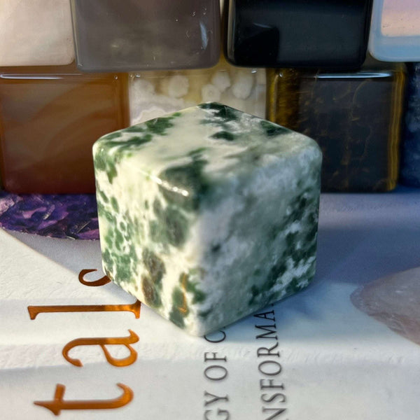 Gemstone Cubes Green Snake Jade 2cm Crystals