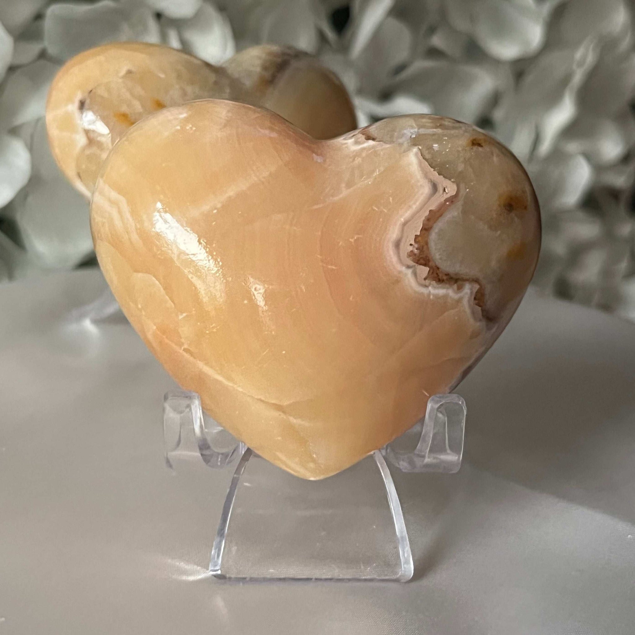Mexican Onyx Heart 1- 7cm x 5.5cm Crystals