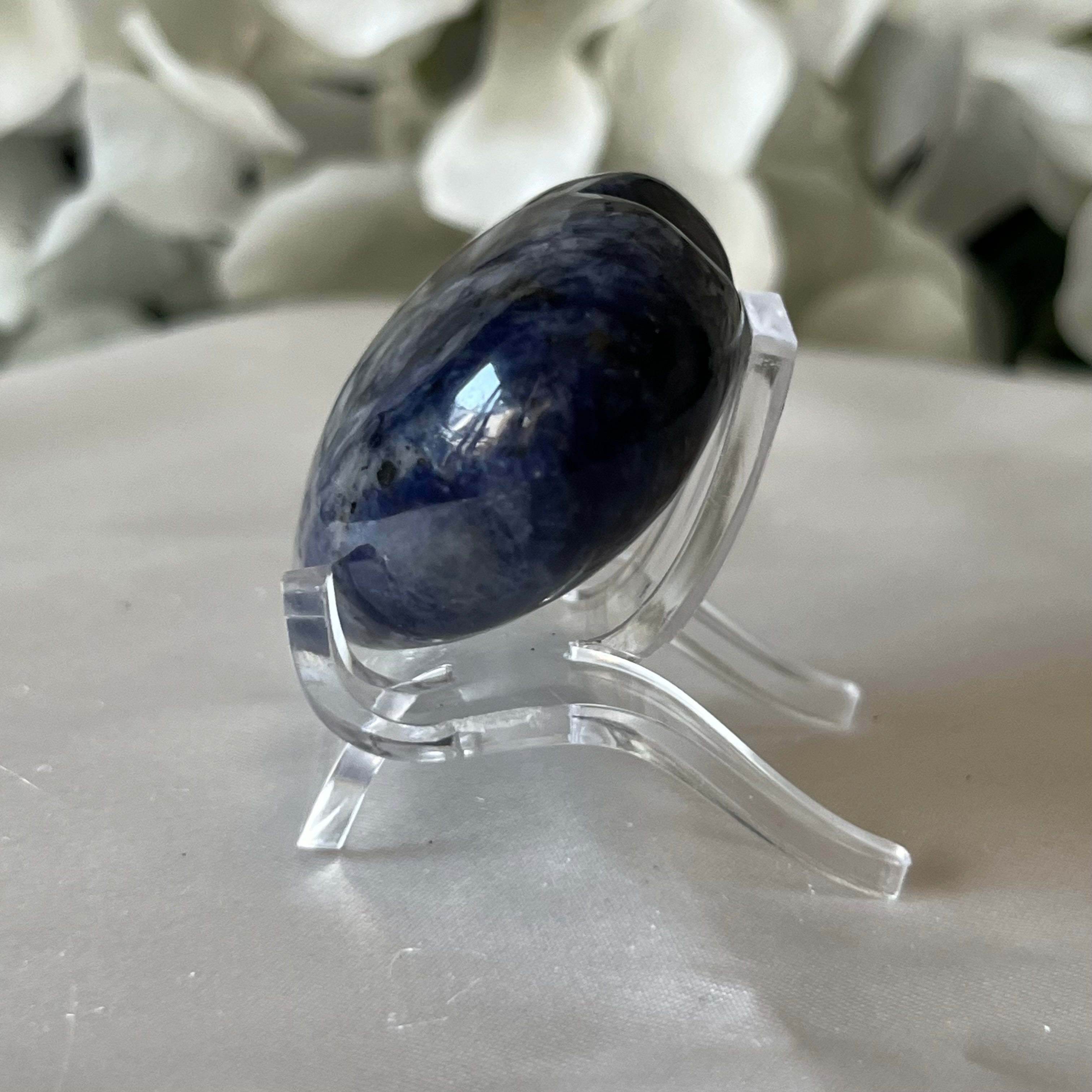 Sodalite Heart - Wisdom & Guidance Crystals
