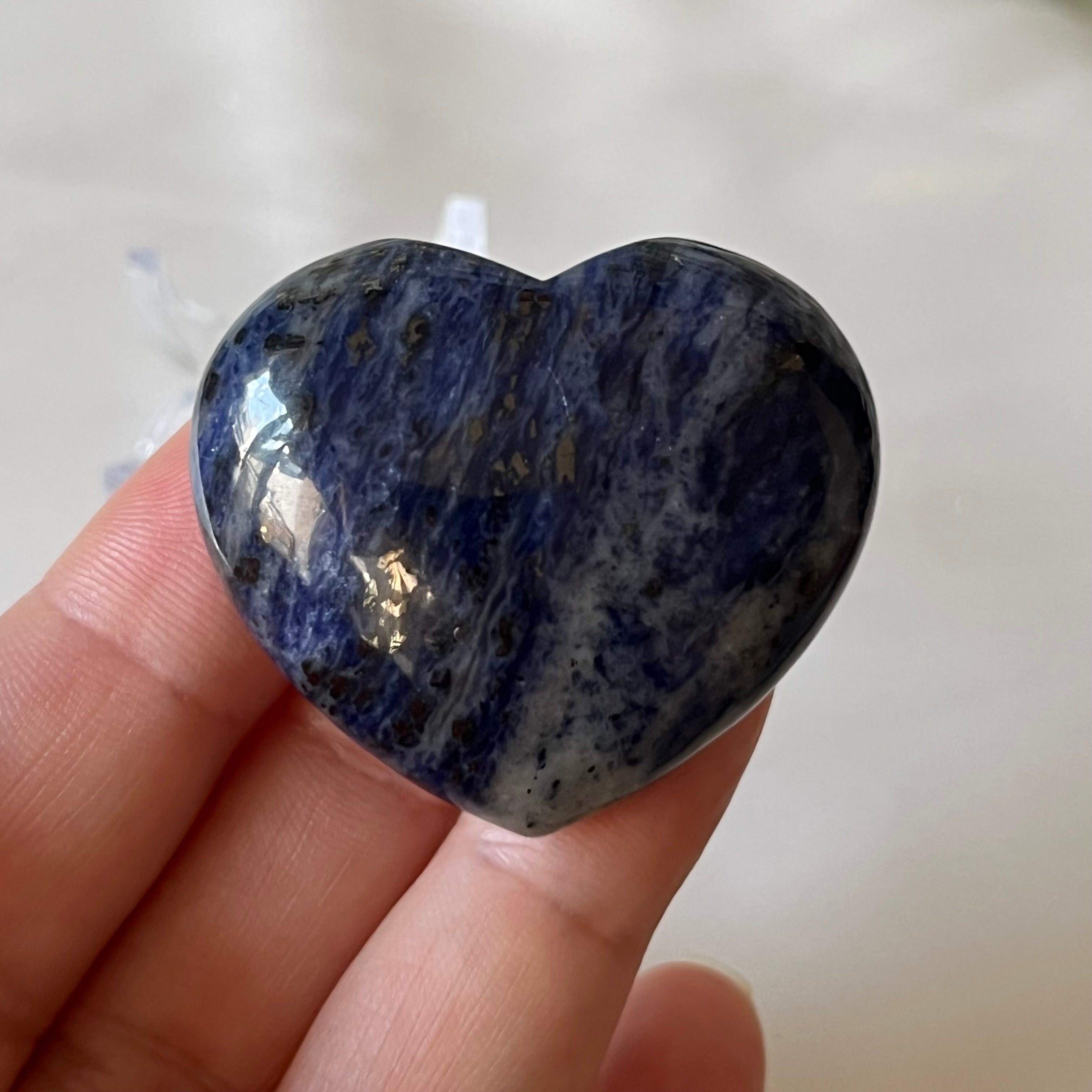 Sodalite Heart - Wisdom & Guidance 4cm x 3.5cm Crystals