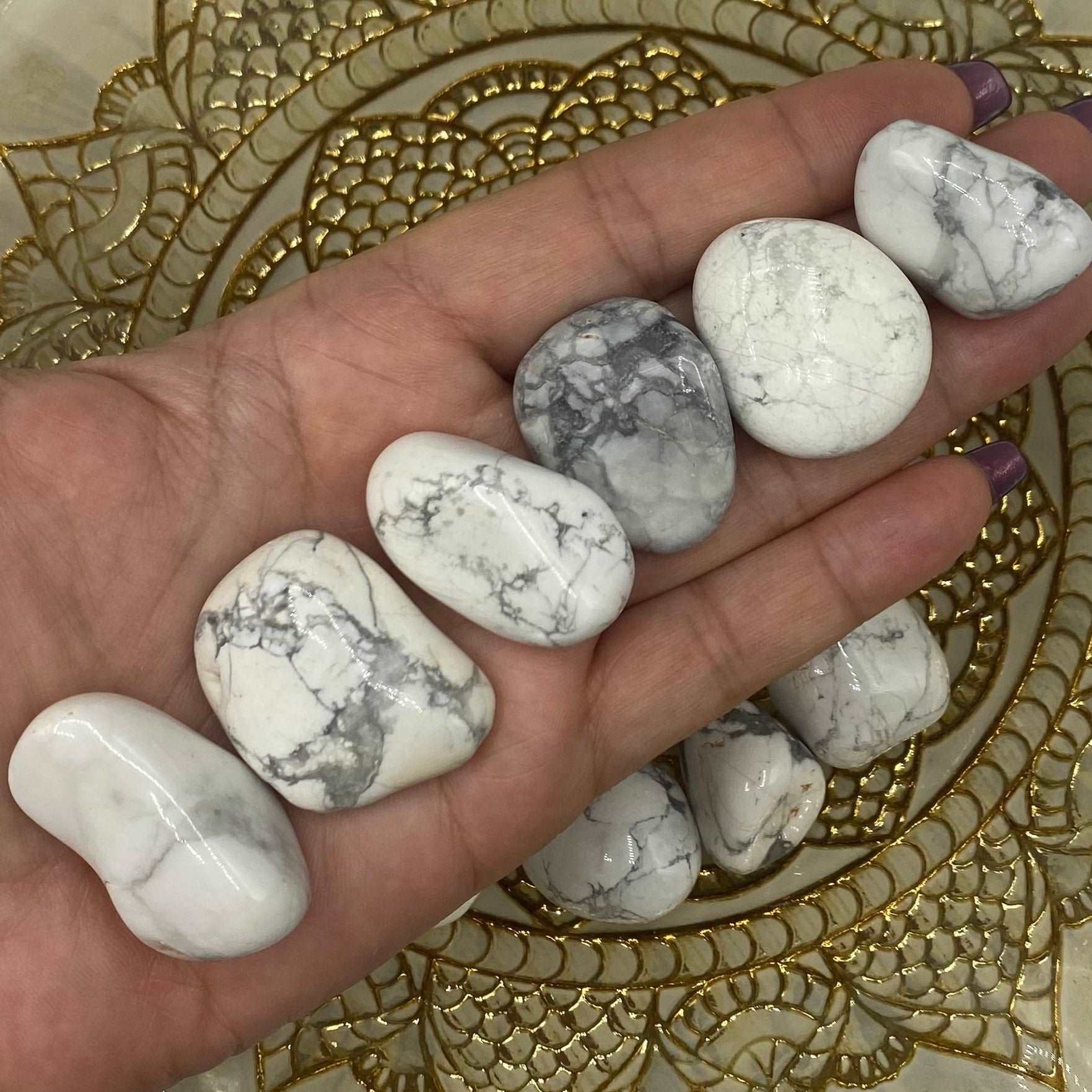 Howlite Tumblestones - Peace & Harmony Crystals