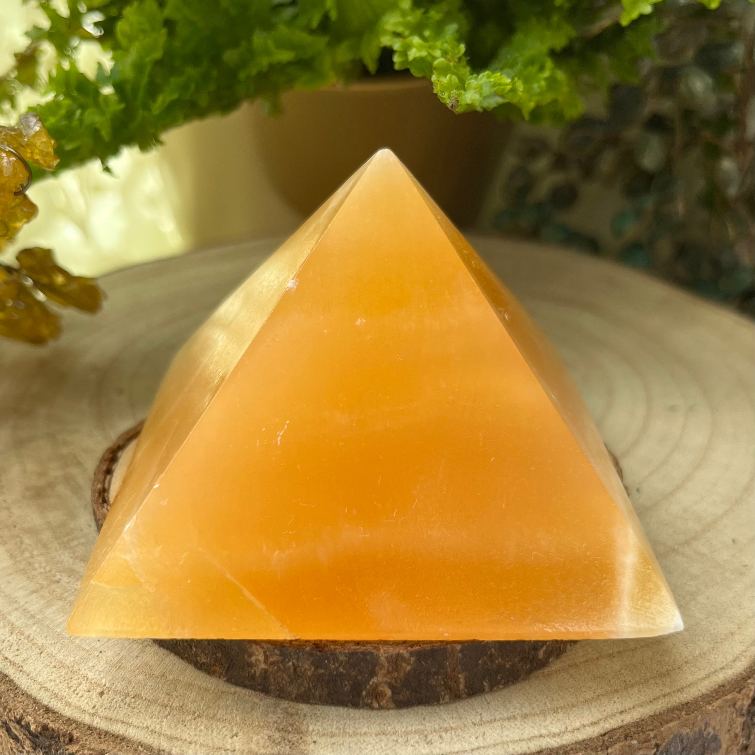 Orange Calcite Pyramid - Joy & Creativity 2- 8cm Crystals
