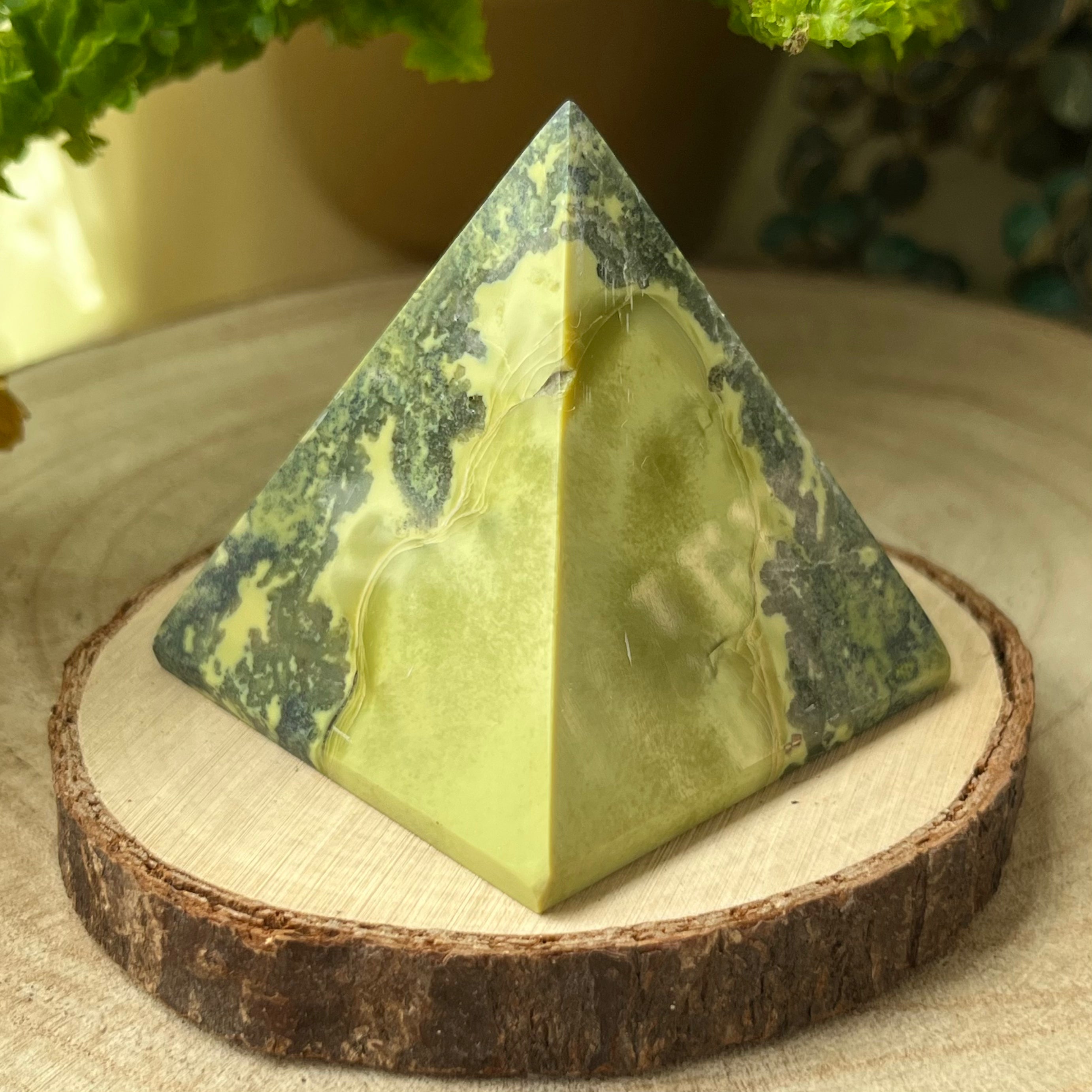 New Jade (Serpentine) Pyramid - Balance & Vitality Crystals