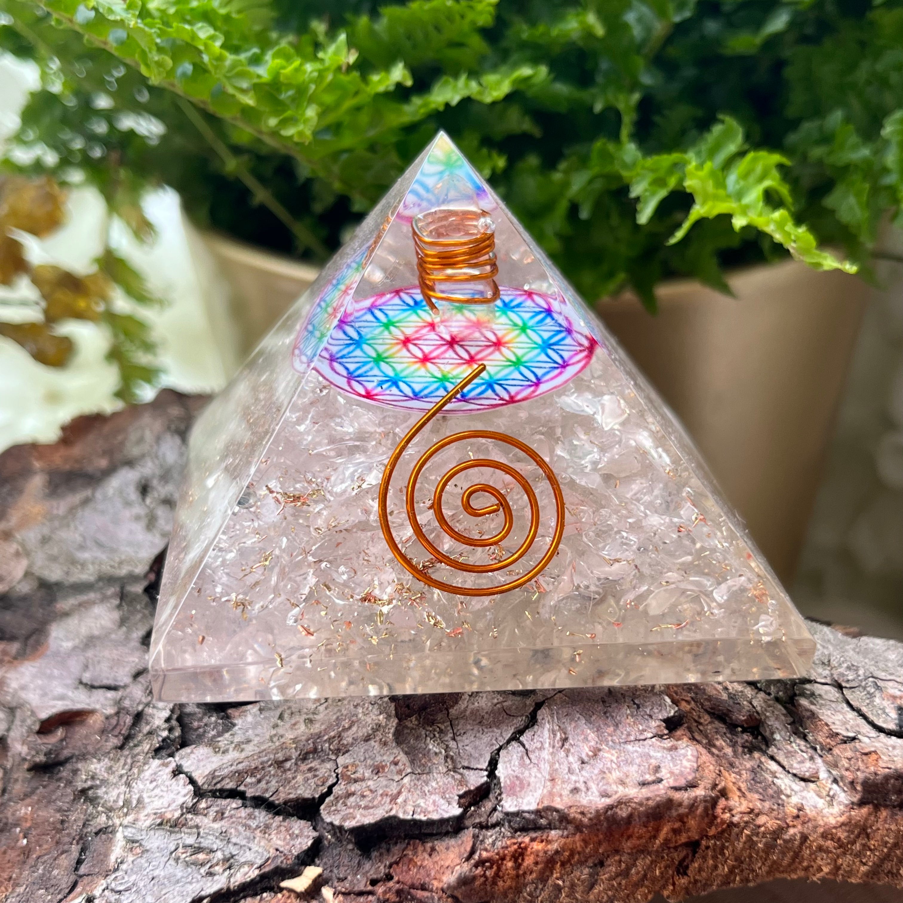 Quartz Flower Of Life Orgonite Pyramid 6.8cm Crystals