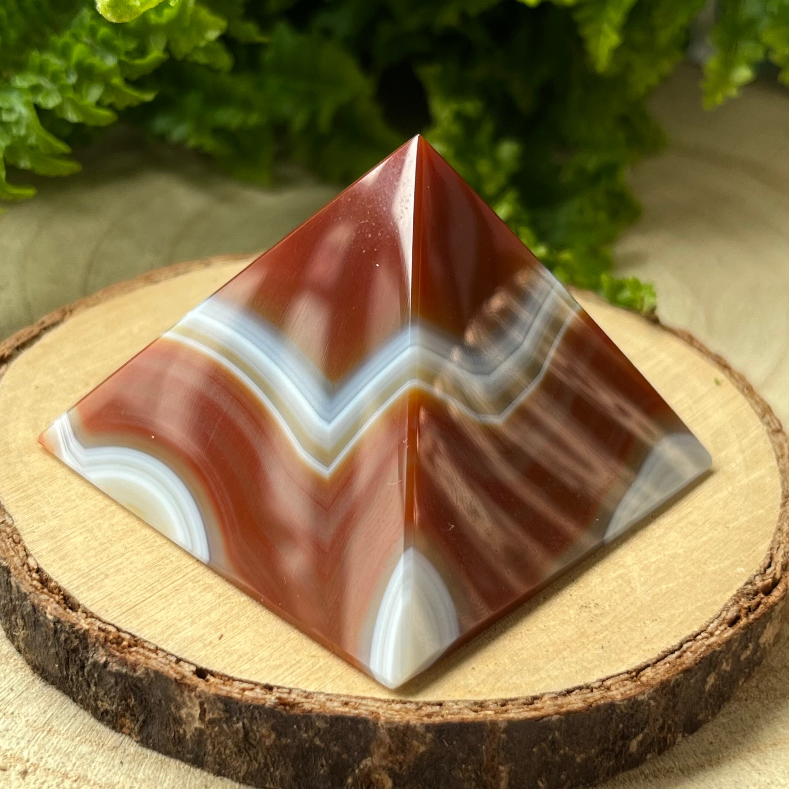 Brown Agate Pyramid Crystals