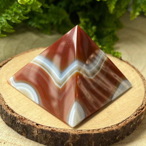 Brown Agate Pyramid Crystals