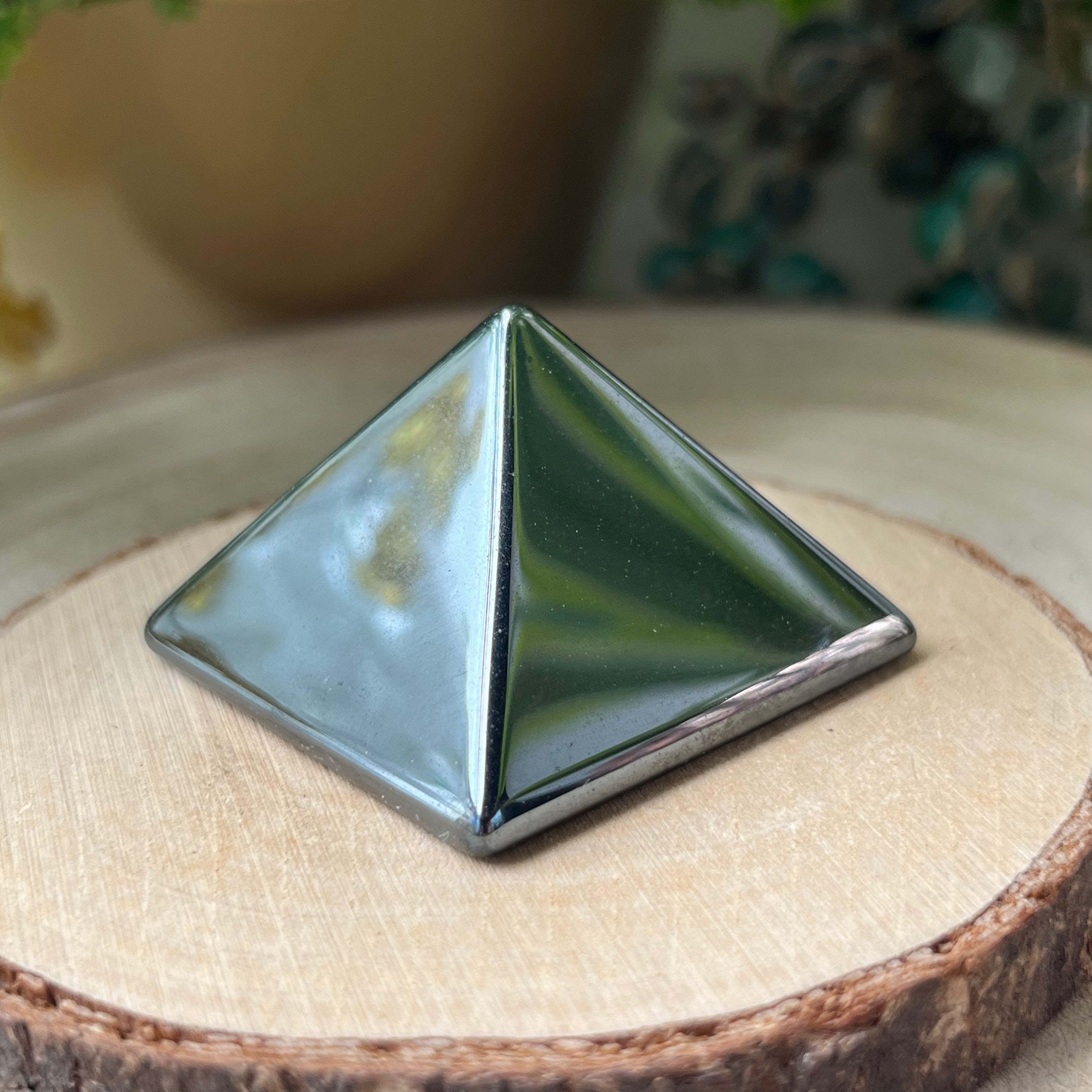 Hematite Pyramid - Protection & Connection Crystals