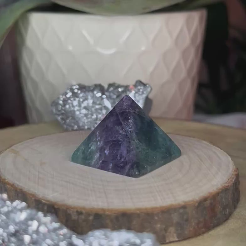 Fluorite Pyramid - Intuition & Protection