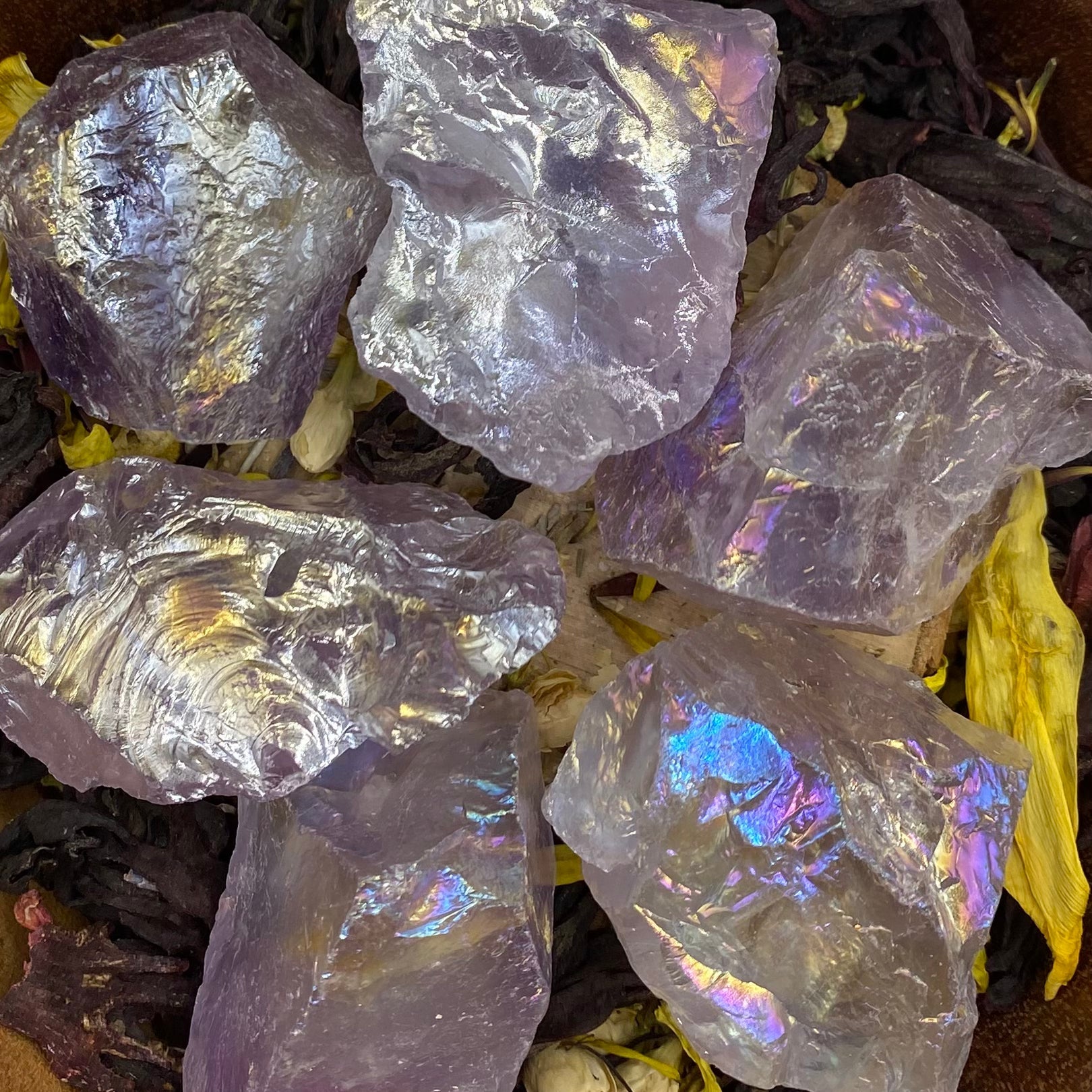 Rough Amethyst Aura Quartz Chunk - Spirituality & Transmutation Crystals