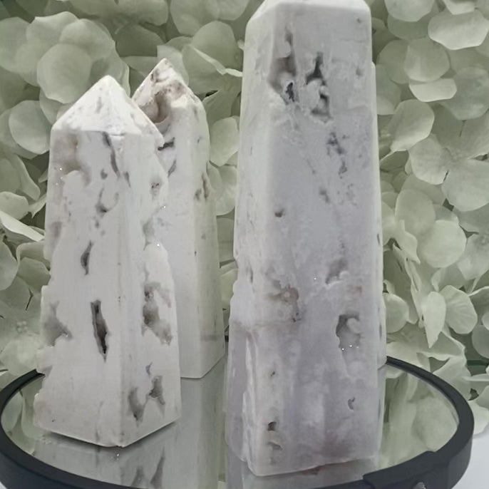 Snow Agate Obelisk - Mental Clarity & Grounding