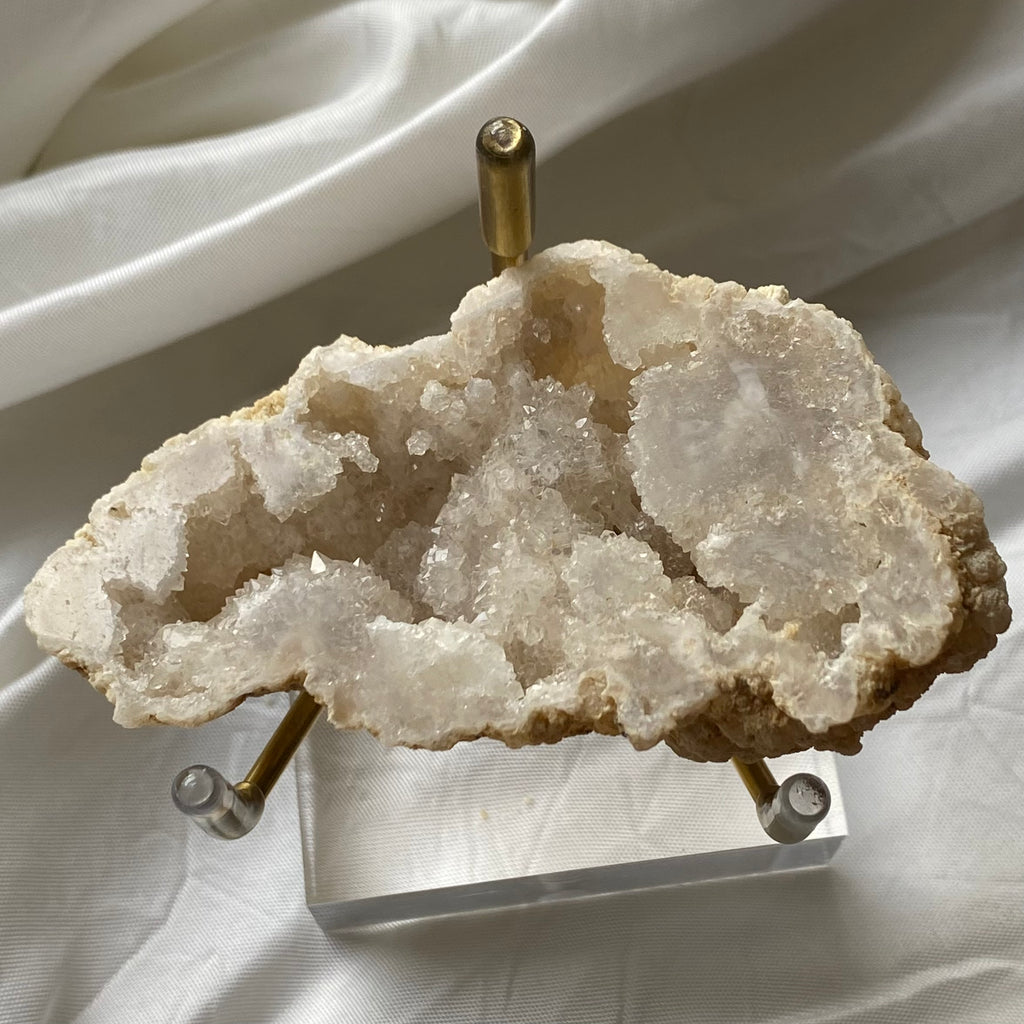 Polished White Quartz Geodes Crystals