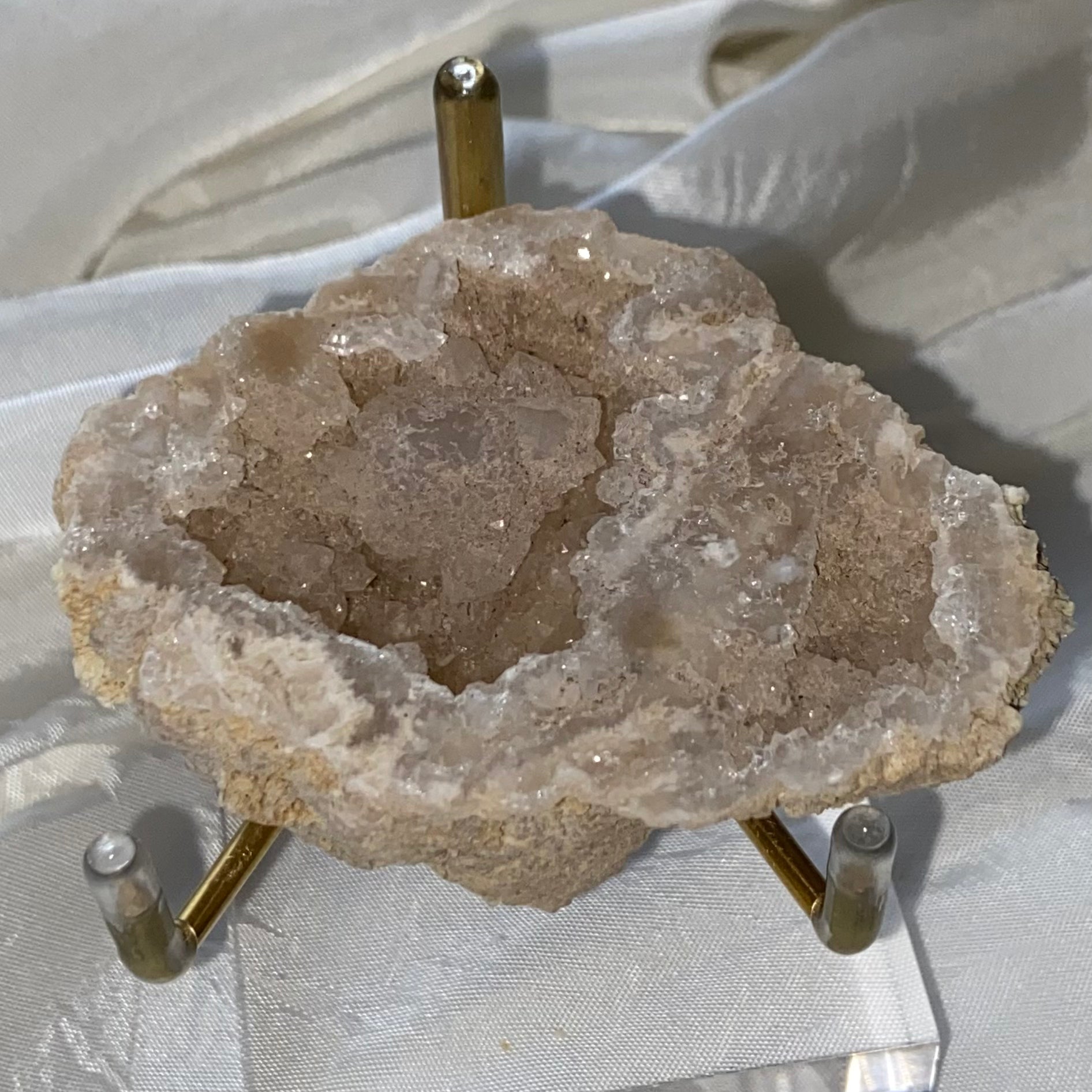 Polished White Quartz Geodes 6- 6.3cm x 4cm Crystals