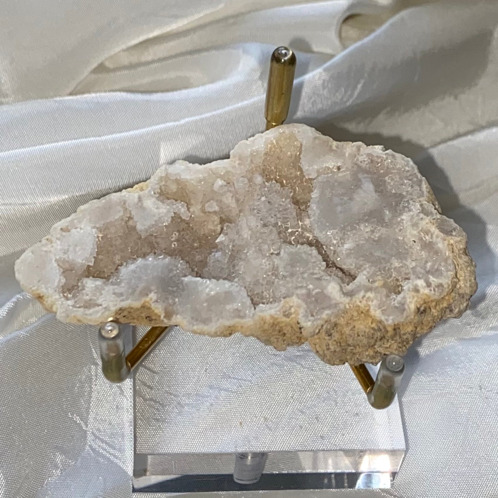 Polished White Quartz Geodes 10- 7.5cm x 3.8cm Crystals