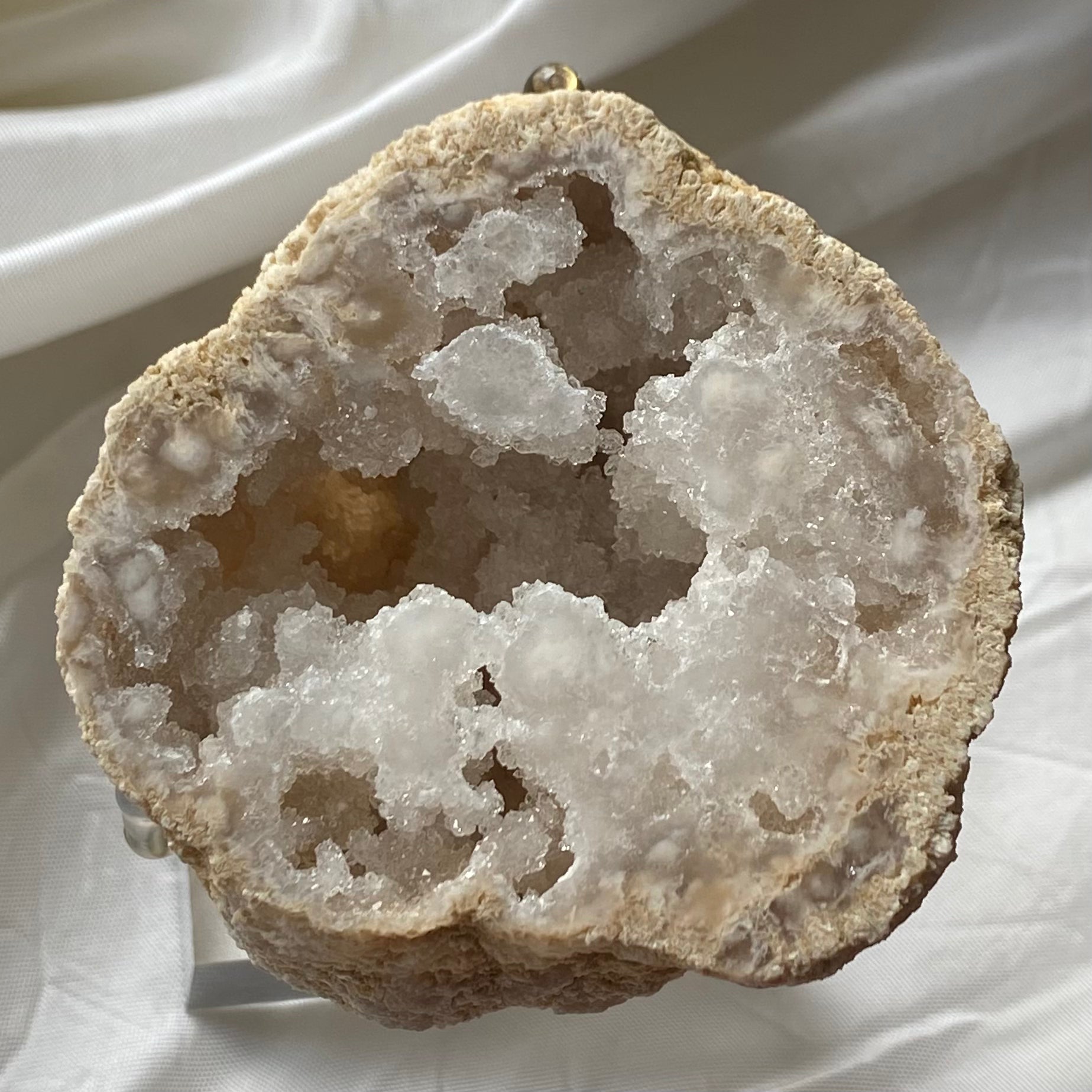 Polished White Quartz Geodes 8- 6cm x 6cm Crystals